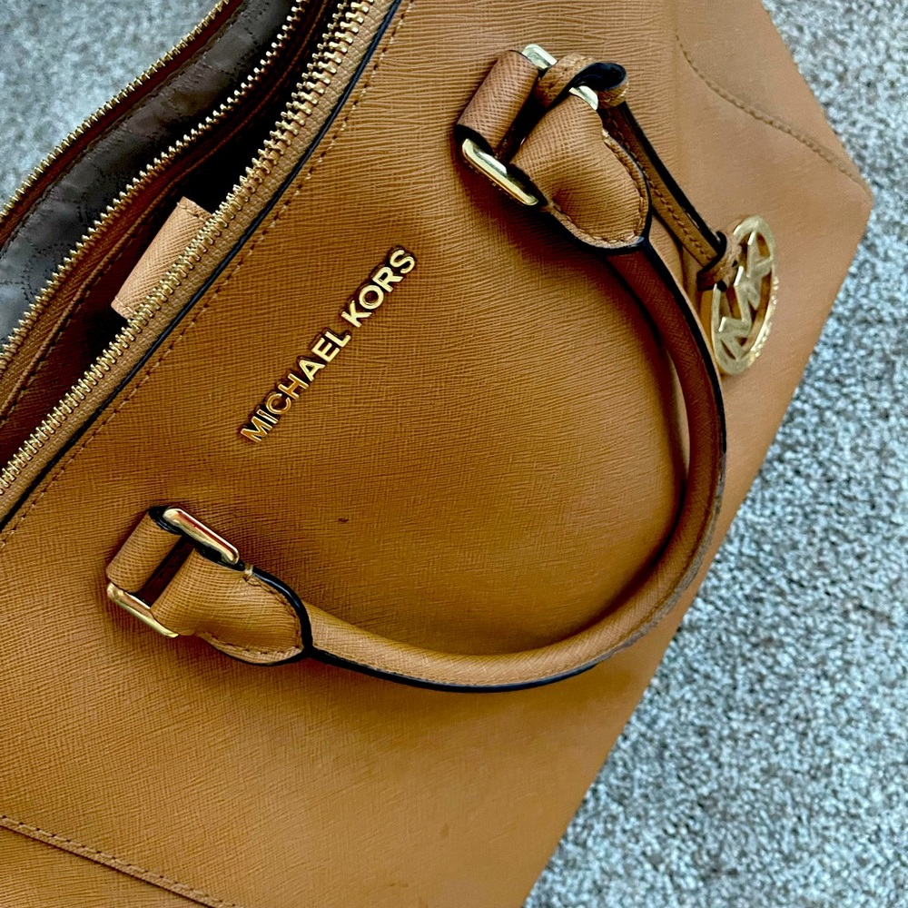 Michael Kors handbag, gently used.